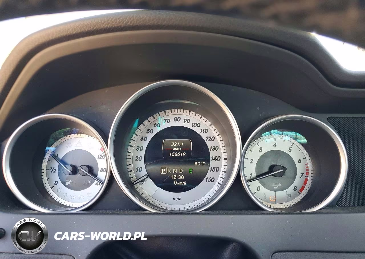 2014 Mercedes-Benz C 300 4Matic VIN:WDDGF8AB4ER318269 - 9