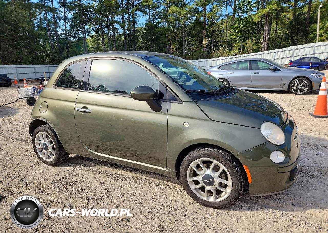 2015 Fiat 500 Pop VIN:3C3CFFAR9FT550776 - 4