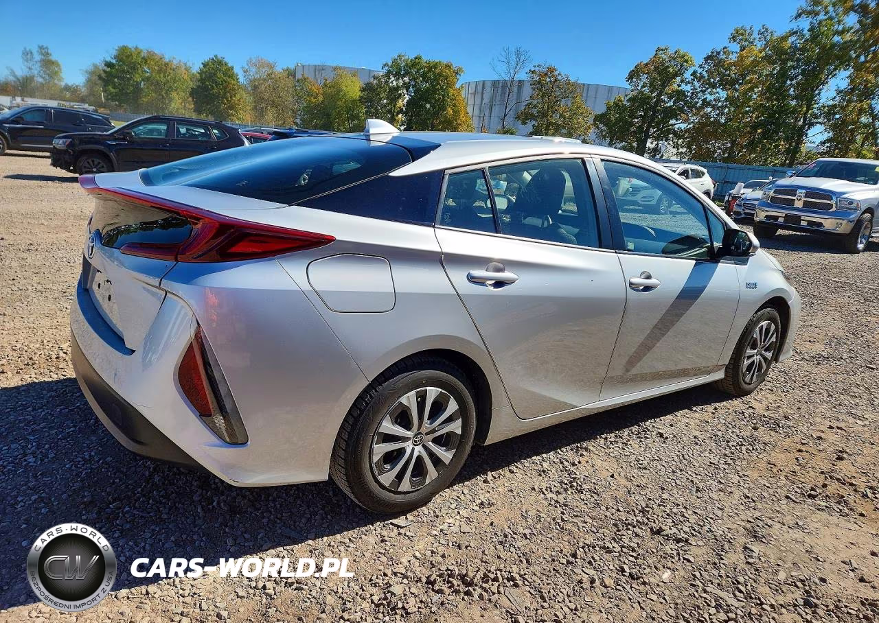 2022 Toyota Prius Prime Le VIN:JTDKAMFP8N3222826 - 3
