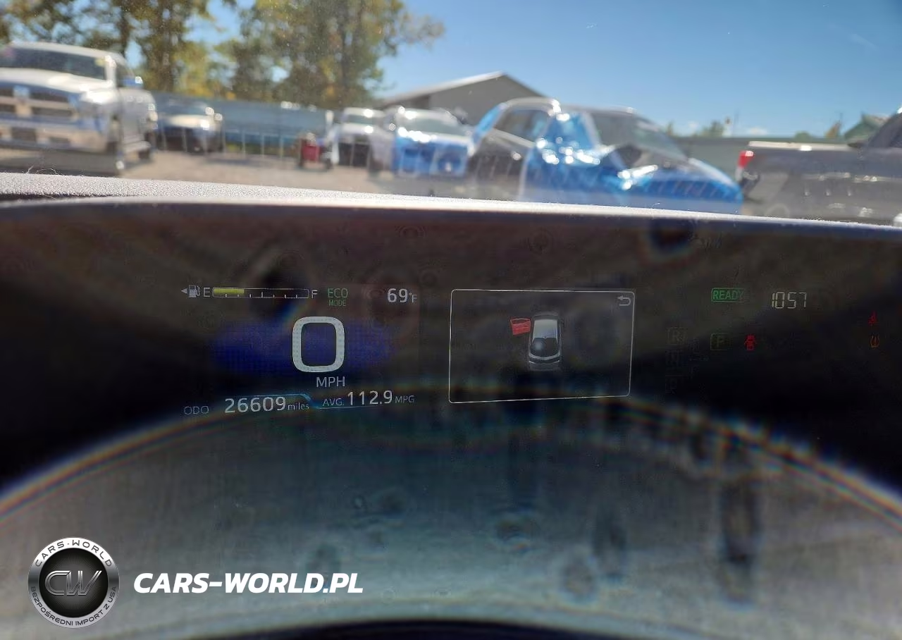 2022 Toyota Prius Prime Le VIN:JTDKAMFP8N3222826 - 9