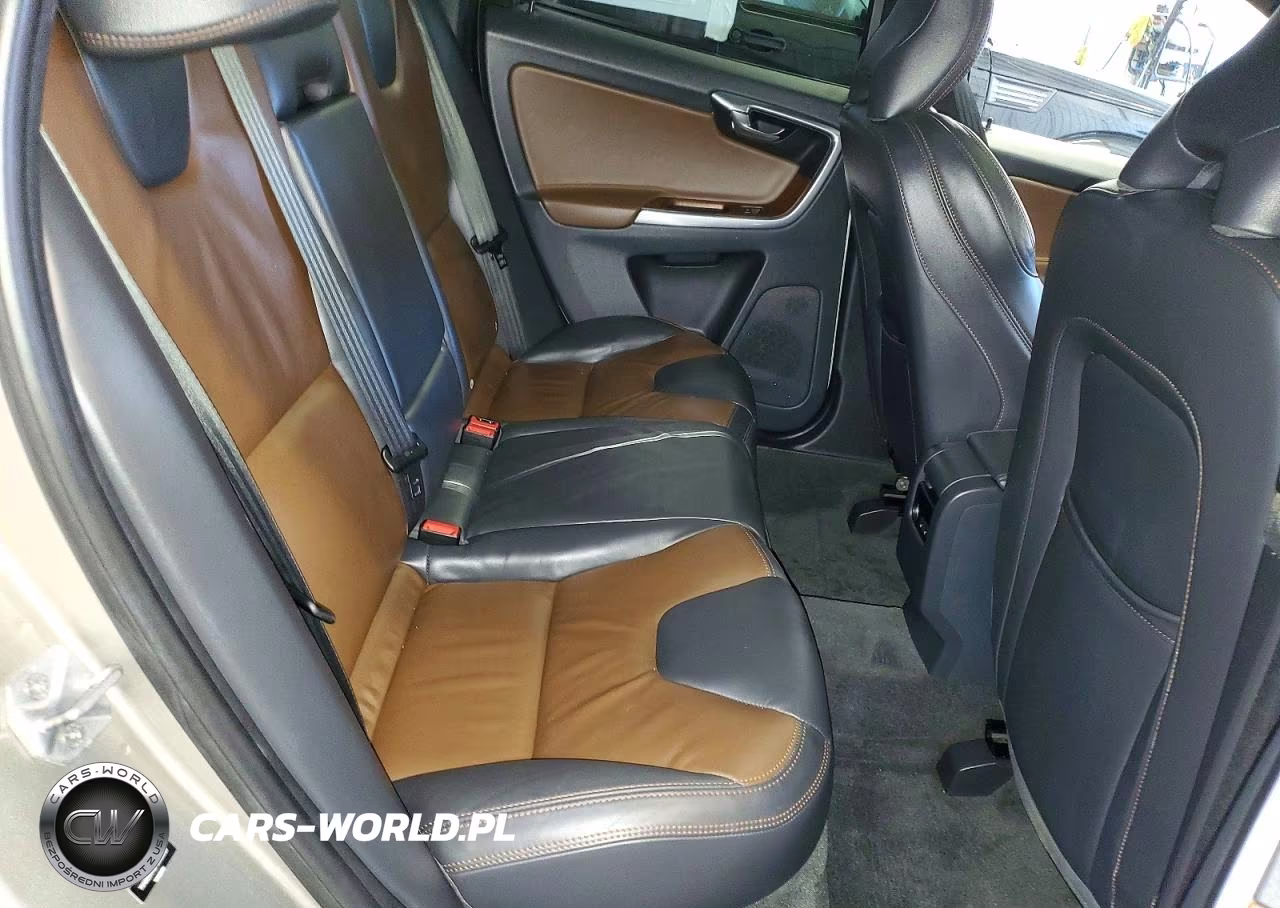 2015 Volvo Xc60 T6 Platinum VIN:YV4902RM9F2666633 - 11