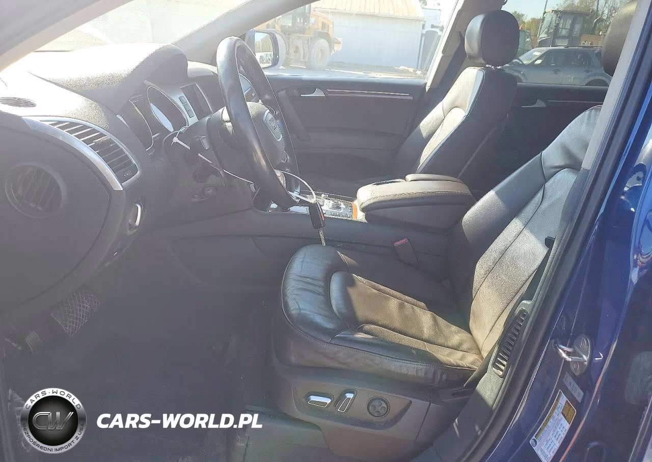 2015 Audi Q7 Premium Plus VIN:WA1LGAFEXFD025419 - 7