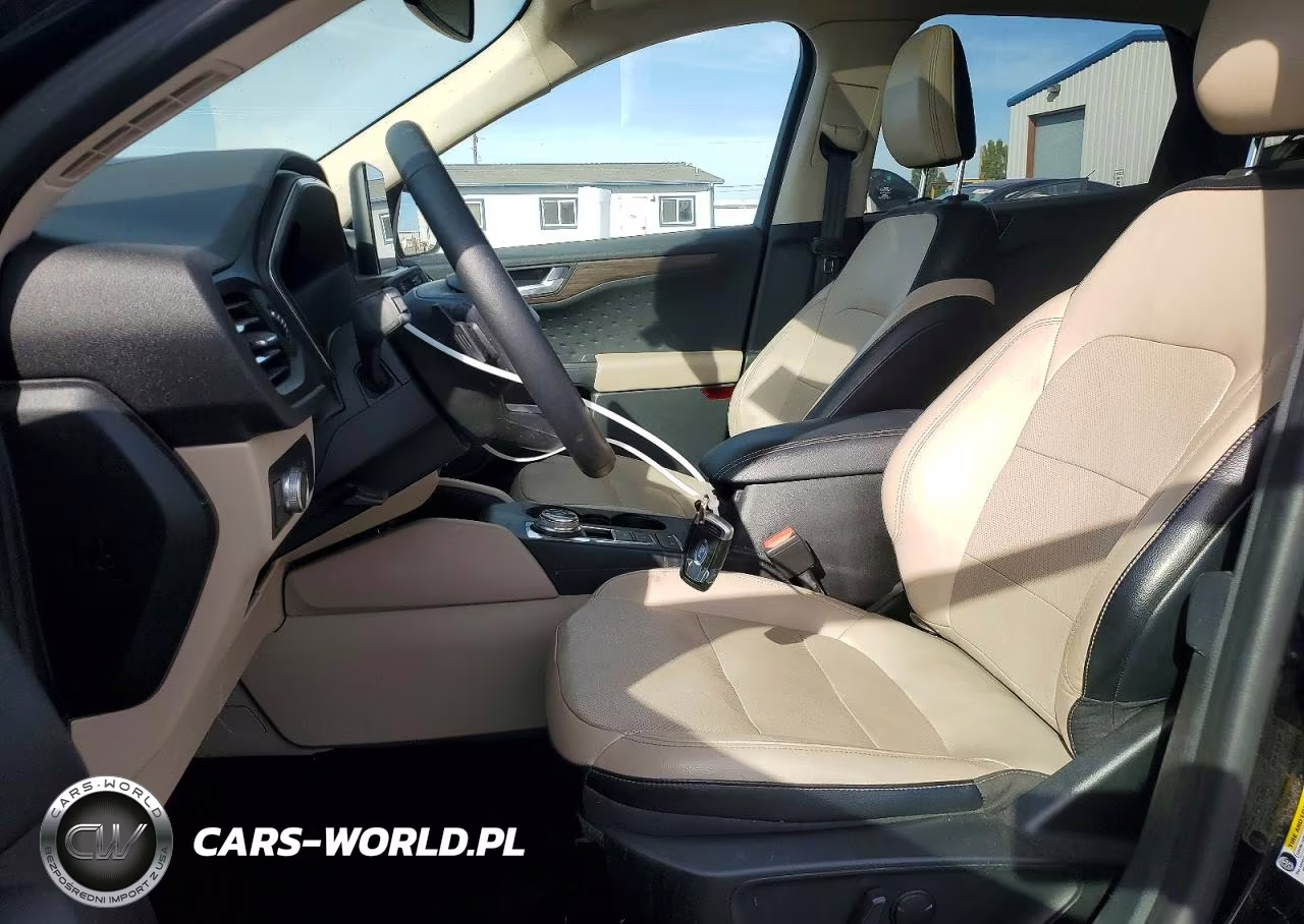 2020 Ford Escape Titanium VIN:1FMCU9J99LUA15155 - 7
