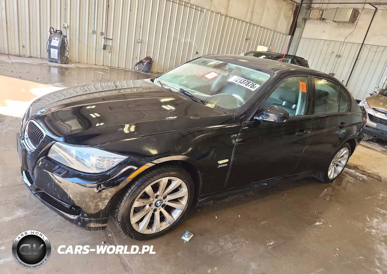 2011 BMW 328 Xi VIN:WBAPK7G56BNN77797 - 1