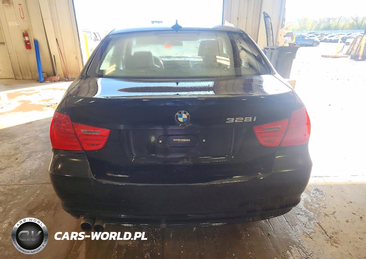 2011 BMW 328 Xi VIN:WBAPK7G56BNN77797 - 6