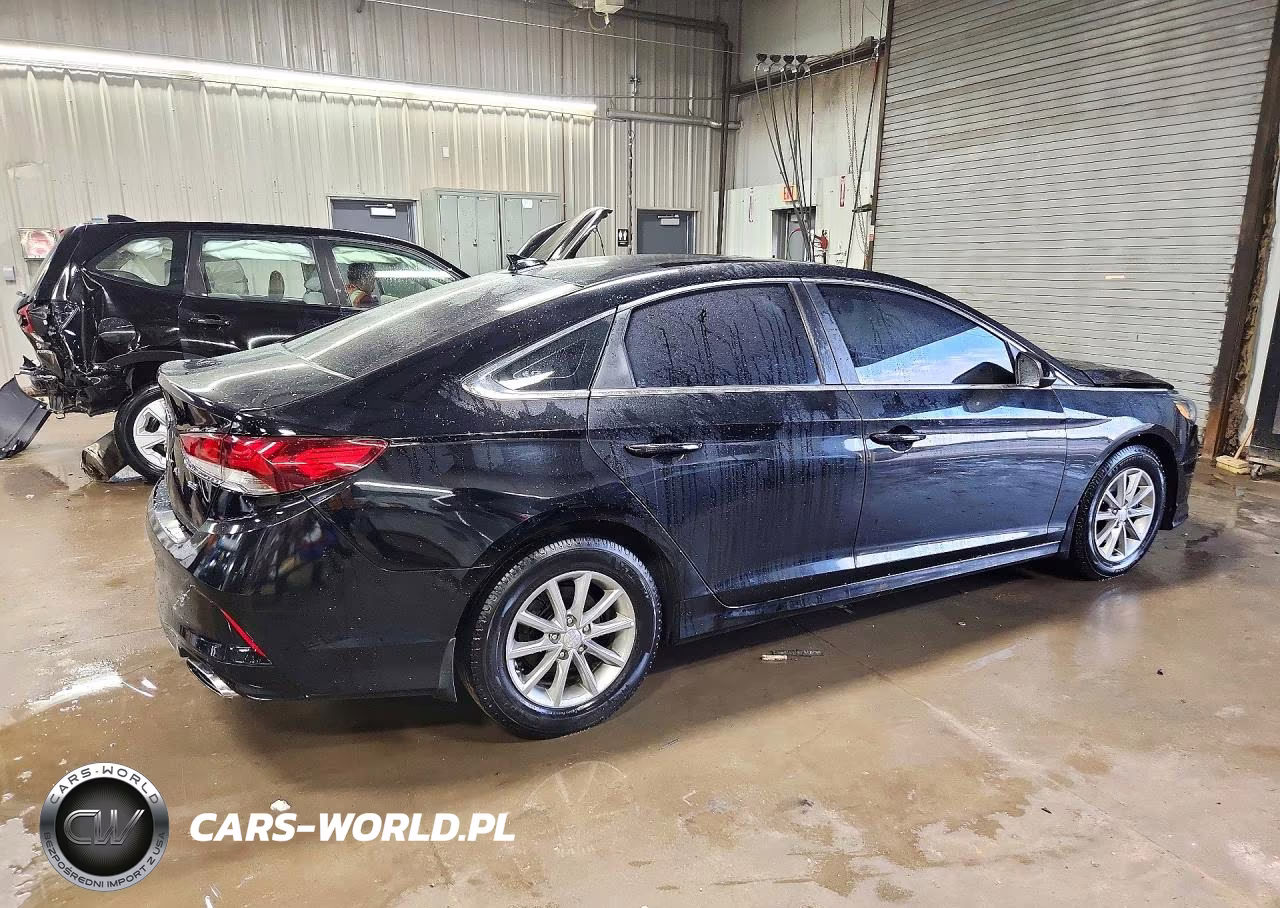 2018 Hyundai Sonata Se VIN:5NPE24AF3JH714848 - 3