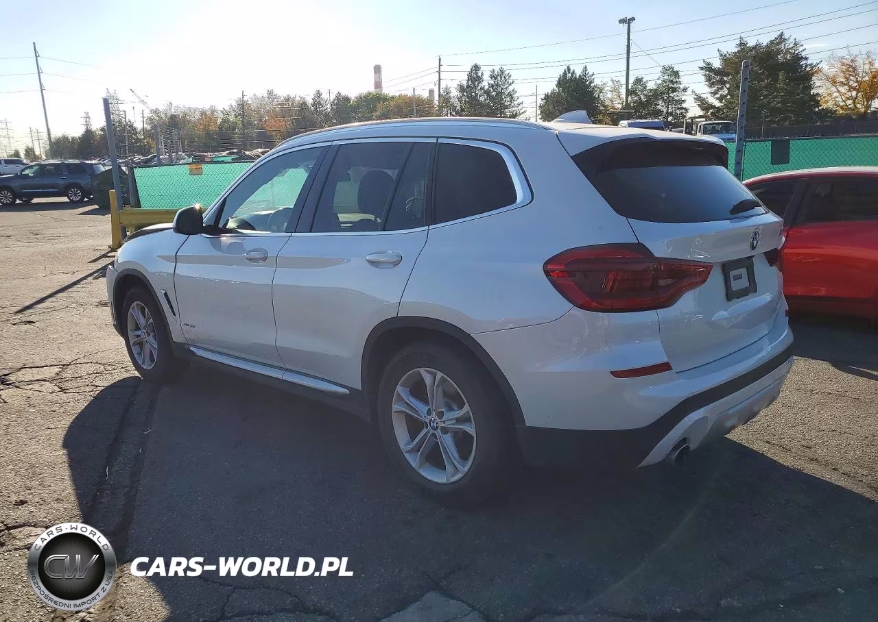2018 BMW X3 xDrive30I VIN:5UXTR9C55JLC81129 - 2