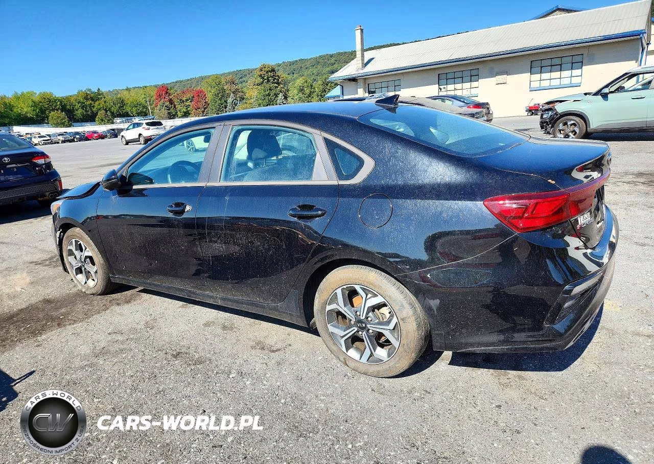 2021 Kia Forte Lxs VIN:3KPF24AD3ME389274 - 2