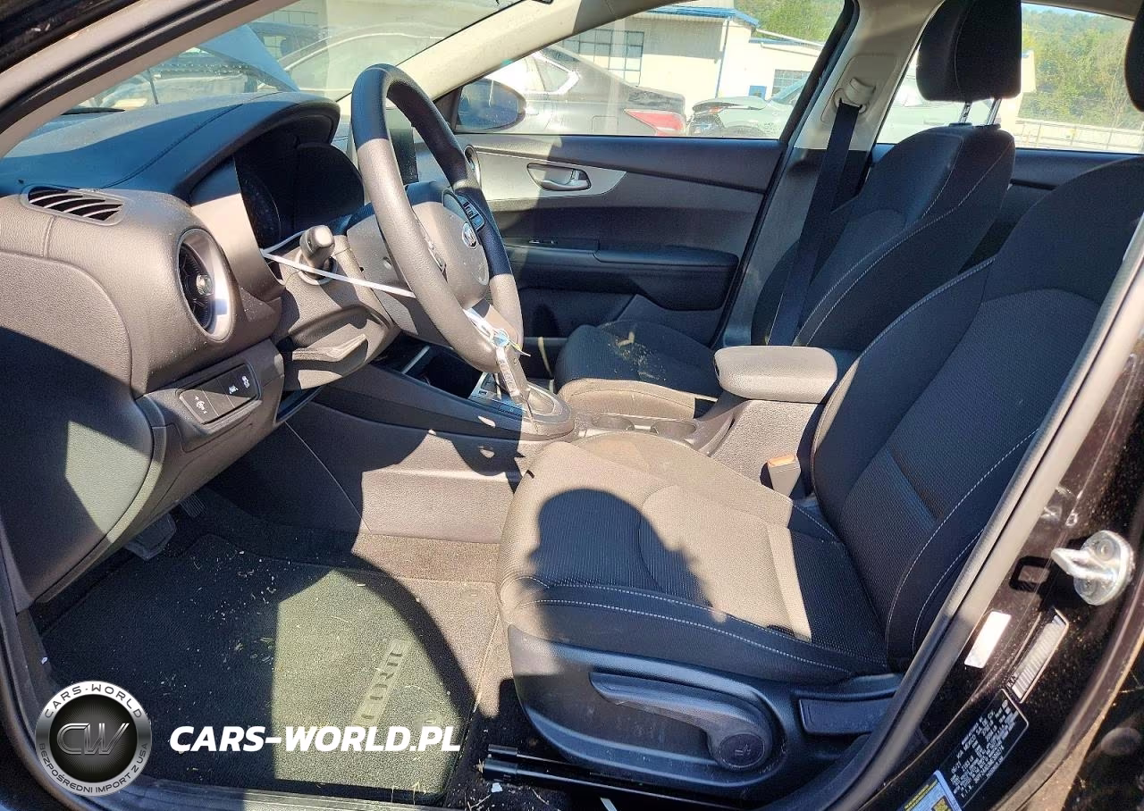 2021 Kia Forte Lxs VIN:3KPF24AD3ME389274 - 7