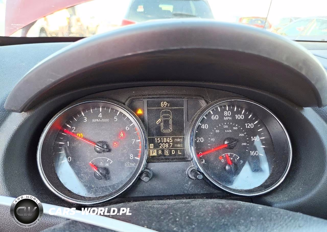 2015 Nissan Rogue Select S VIN:JN8AS5MT3FW655229 - 9