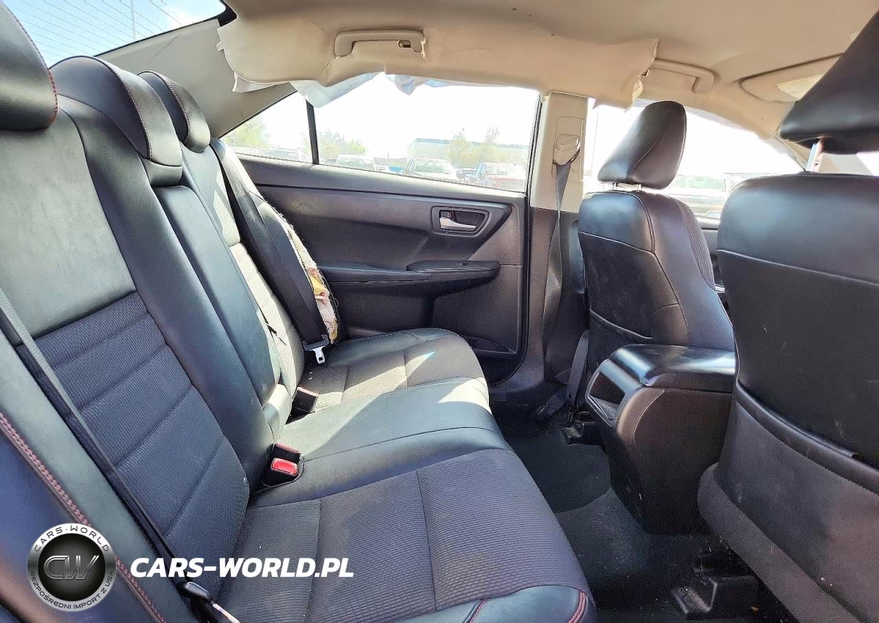 2017 Toyota Camry Se VIN:4T1BF1FK2HU333161 - 10