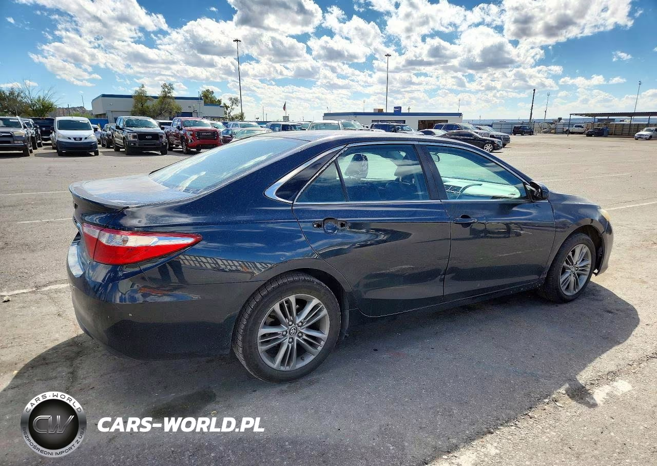 2017 Toyota Camry Se VIN:4T1BF1FK2HU333161 - 3