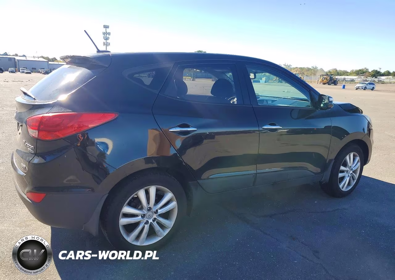 2012 Hyundai Tucson Limited VIN:KM8JUCAC0CU378394 - 3