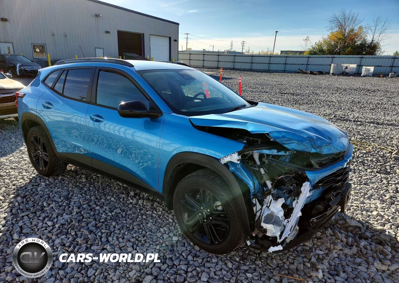2025 Chevrolet Trax Activ VIN:KL77LKEP8SC102667 - 4