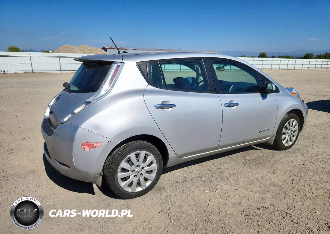 2017 Nissan Leaf S VIN:1N4BZ0CP2HC304499 - 3