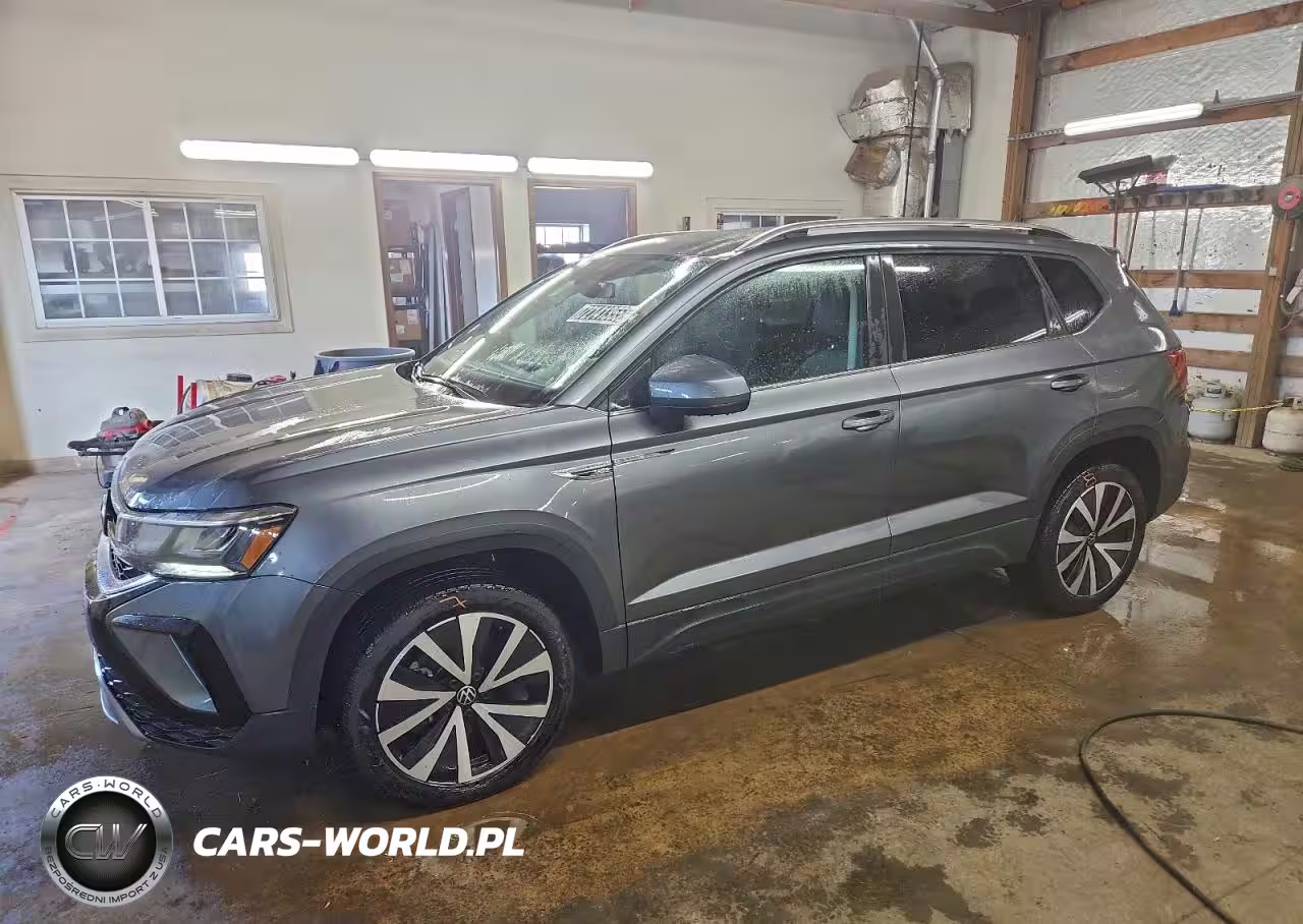 2024 Volkswagen Taos Se