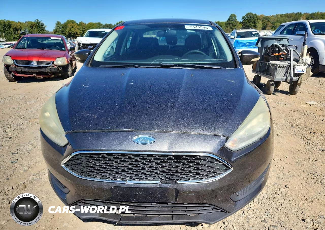 2015 Ford Focus Se VIN:1FADP3F22FL214394 - 5