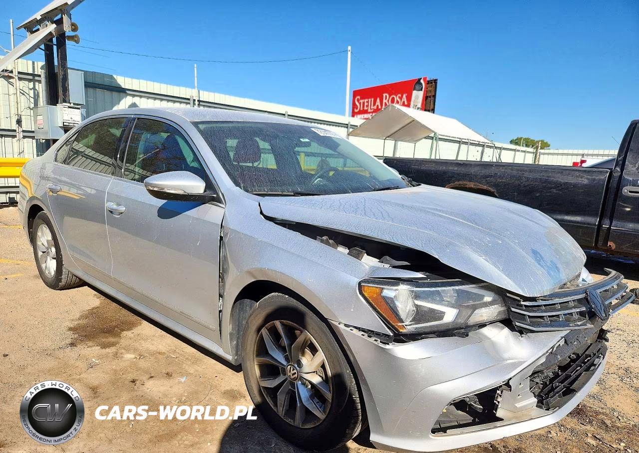 2017 Volkswagen Passat S VIN:1VWAT7A35HC075572 - 4