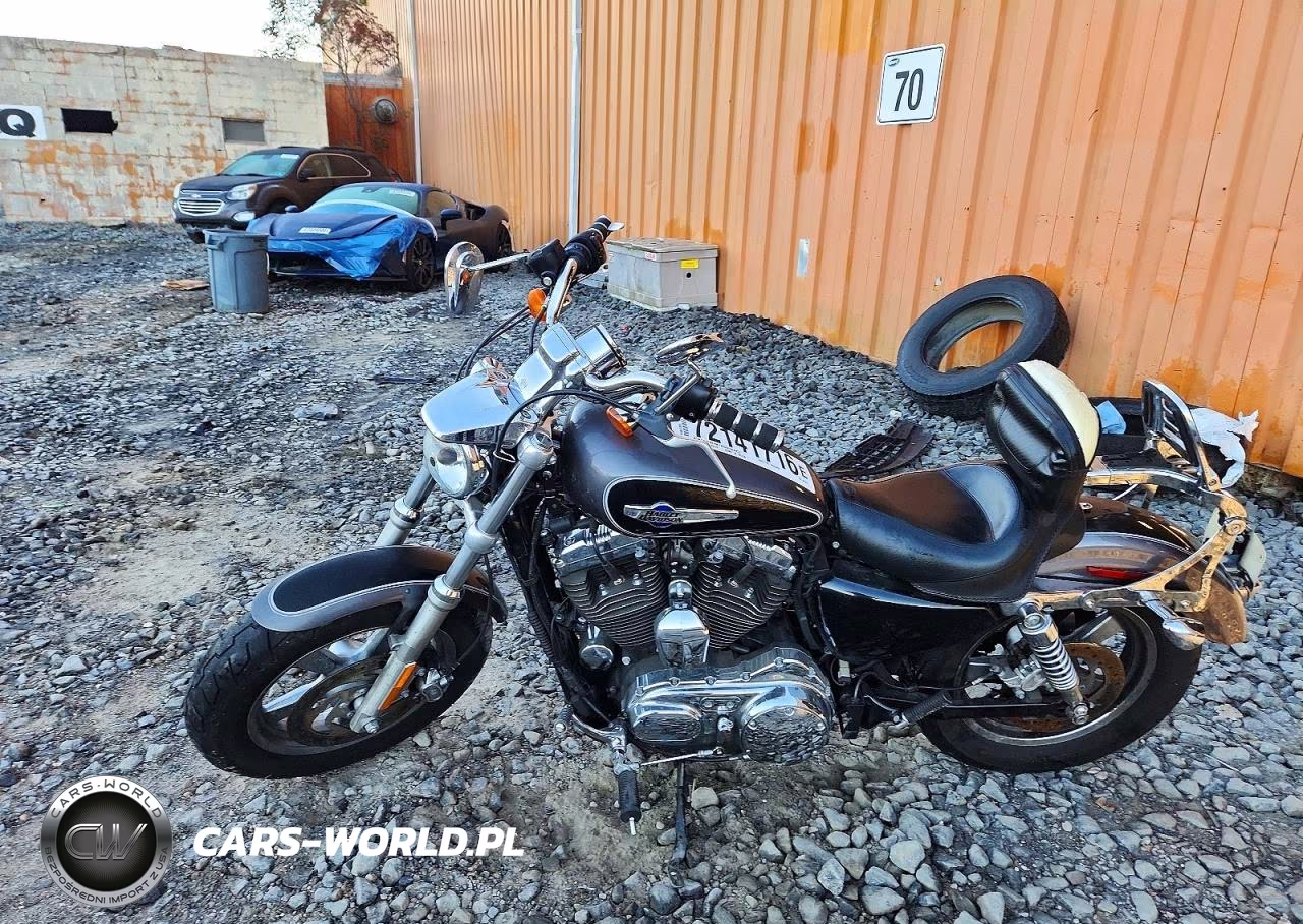 2014 Harley-Davidson Xl1200 C VIN:1HD1CT314EC401251 - 3