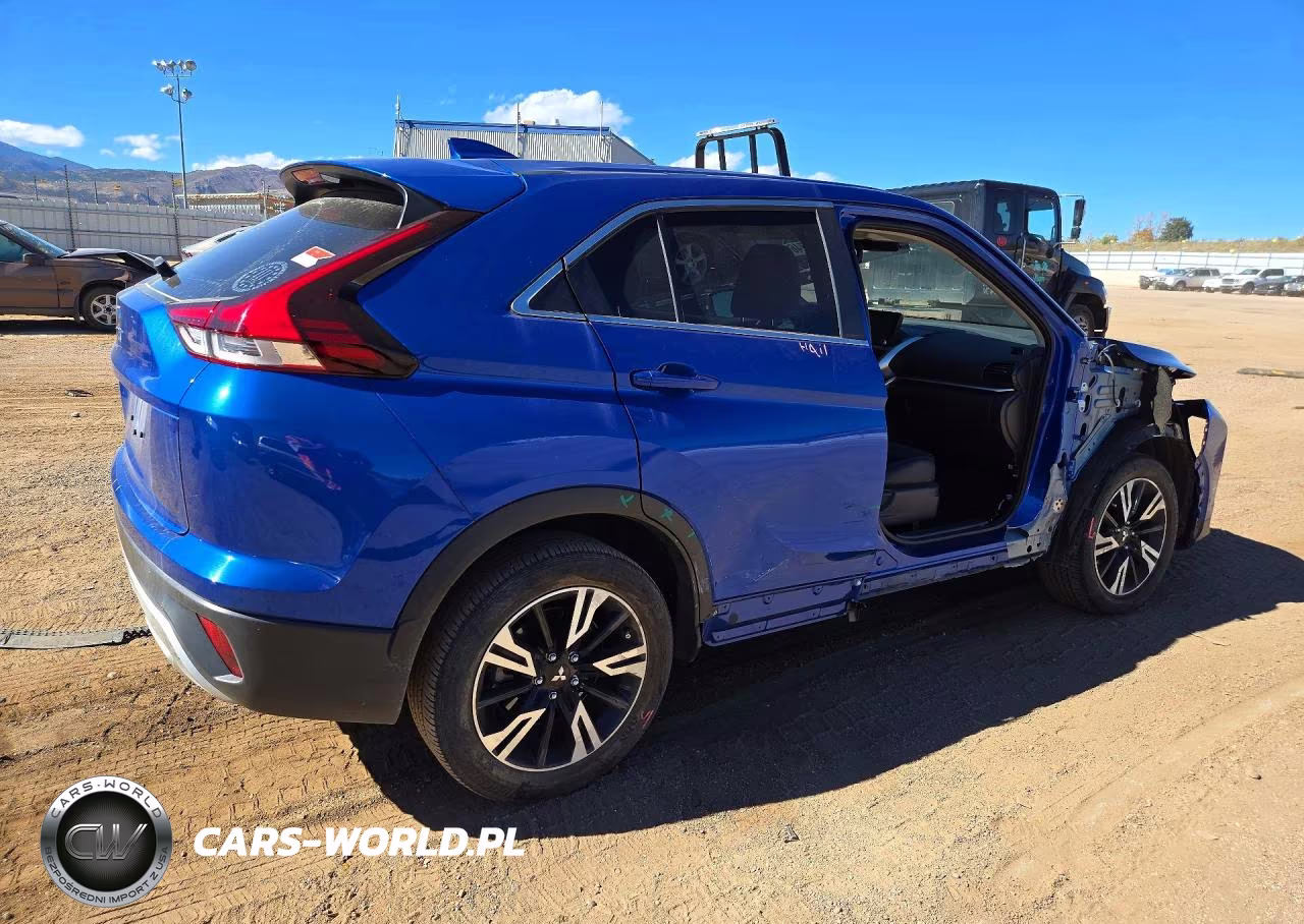 2024 Mitsubishi Eclipse Cross Se VIN:JA4ATWAA5RZ001833 - 3