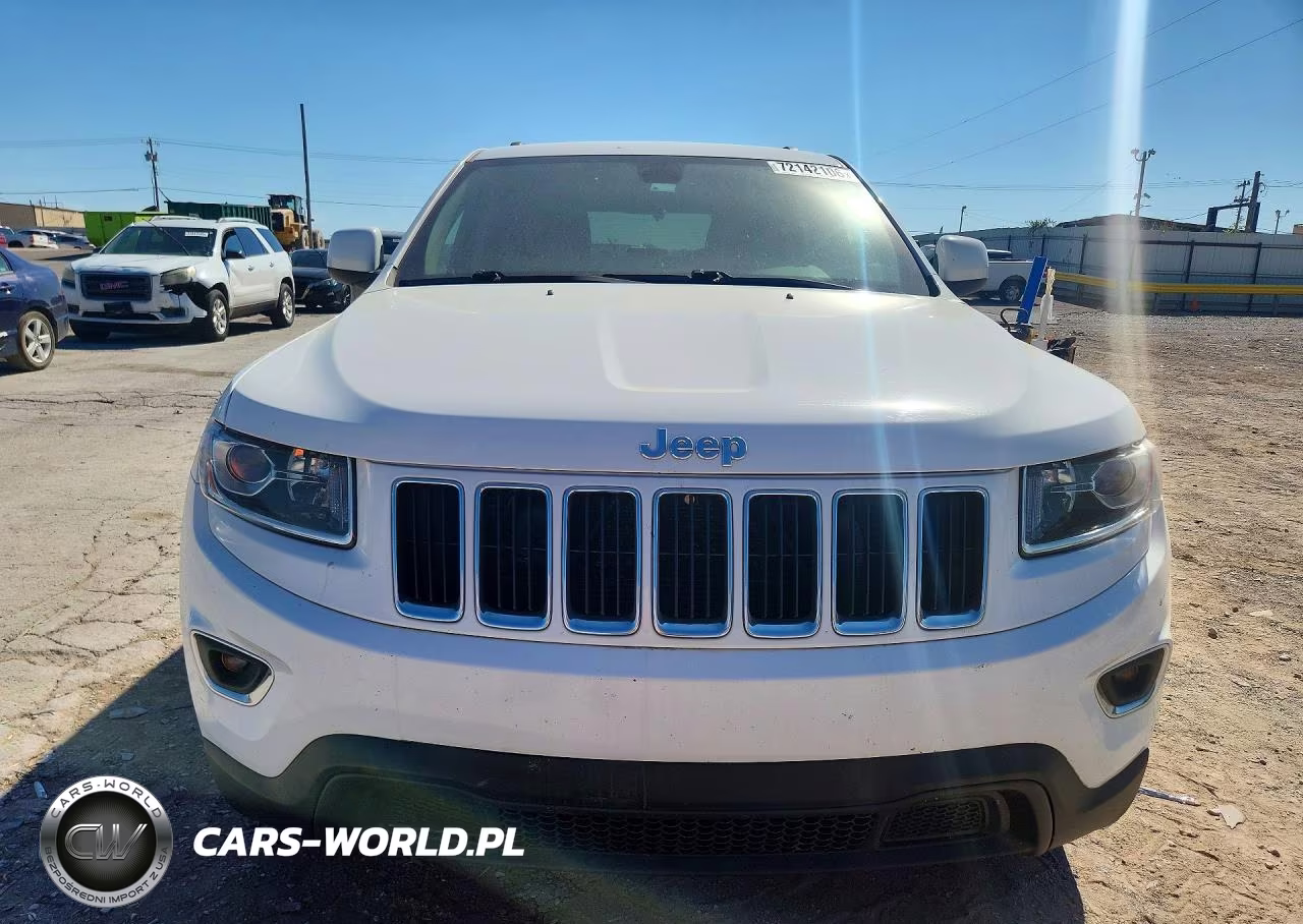 2014 Jeep Grand Cherokee Laredo VIN:1C4RJFAG9EC333774 - 5
