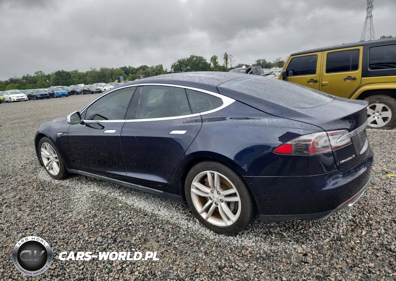 2014 Tesla Model S VIN:5YJSA1H18EFP42986 - 2