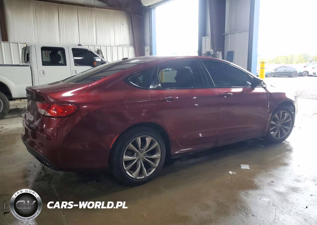2015 Chrysler 200 S VIN:1C3CCCBB5FN627071 - 3