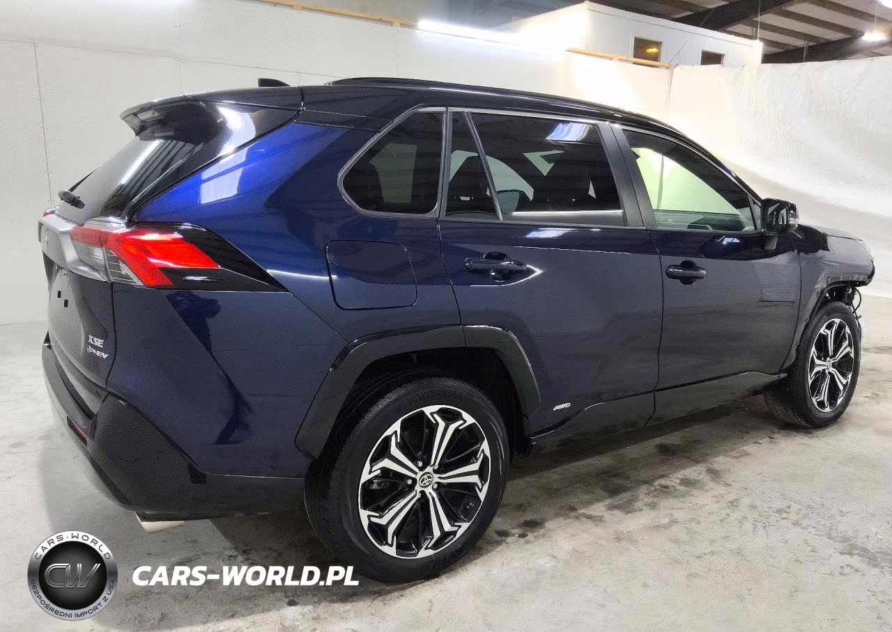 2025 Toyota Rav4 Xse VIN:JTMEB3FV4SD243357 - 3