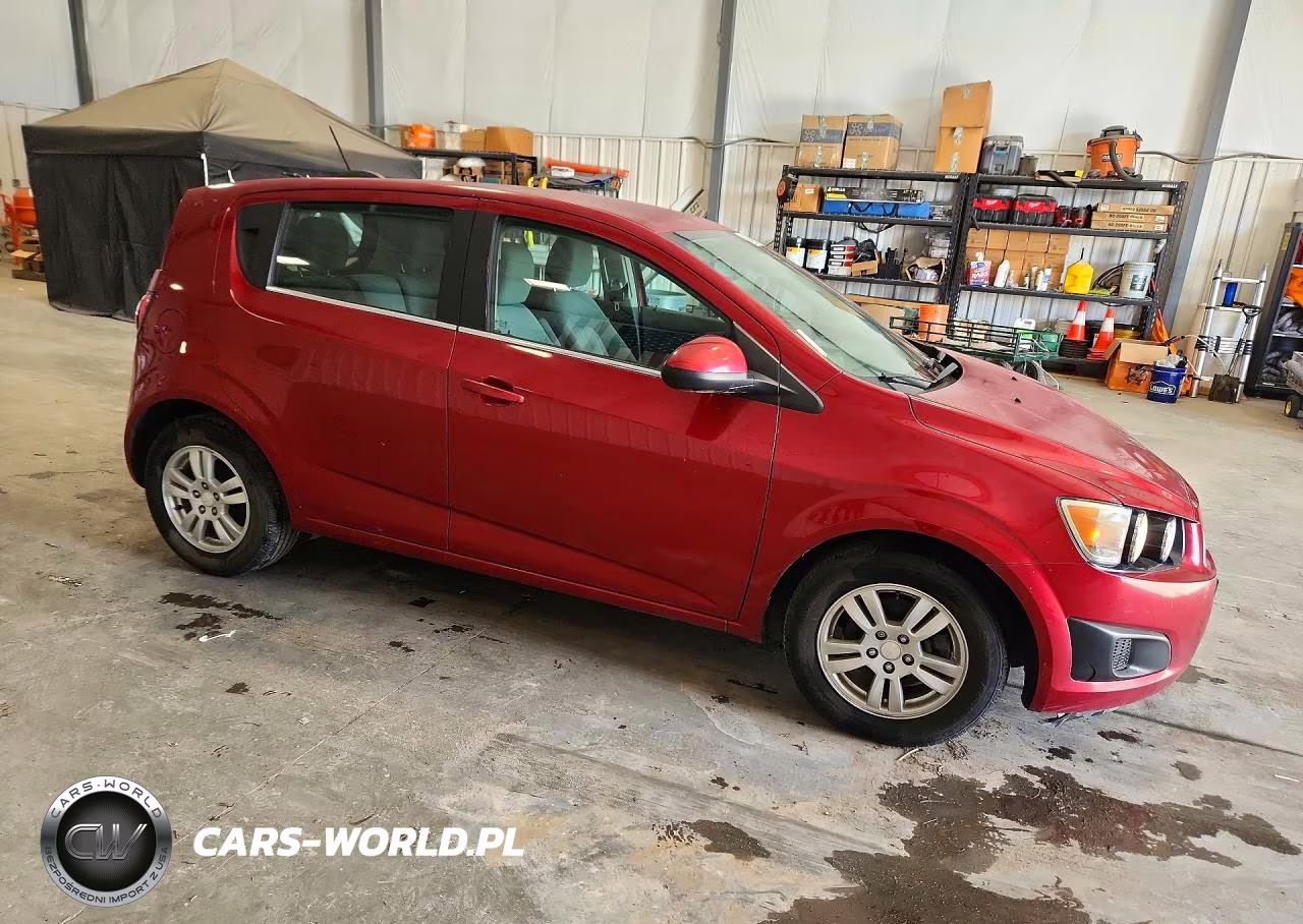2015 Chevrolet Sonic Lt VIN:1G1JC6SH9F4131083 - 4