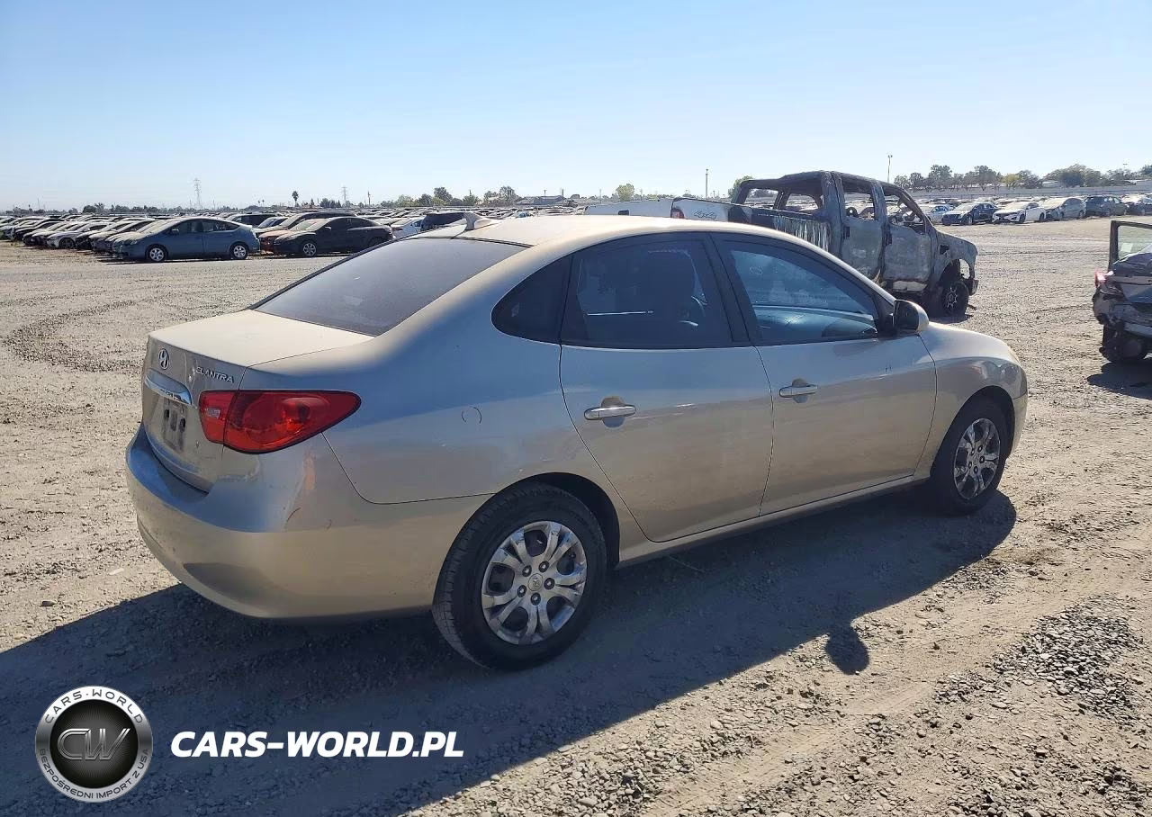 2010 Hyundai Elantra Gls VIN:KMHDU4AD5AU170455 - 3