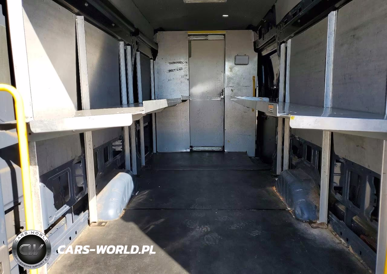2020 Ford Transit T-250 VIN:1FTBR3X88LKB27941 - 10