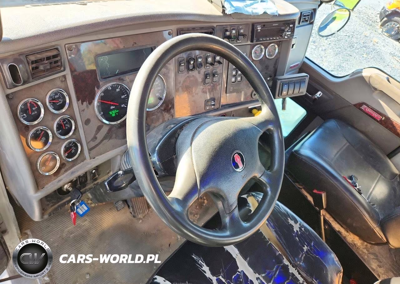 2017 Kenworth T370 Service Truck VIN:2NKHHJ7X1HM171826 - 8