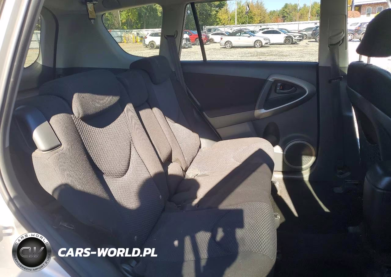 2007 Toyota Rav4 Sport VIN:JTMBD32V675072101 - 11