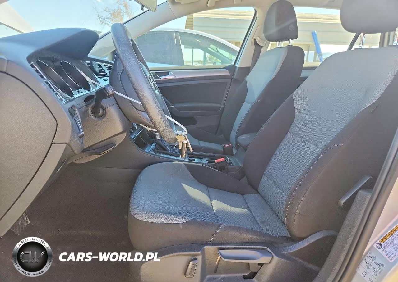 2016 Volkswagen E-Golf Se VIN:WVWKP7AU2GW916832 - 7