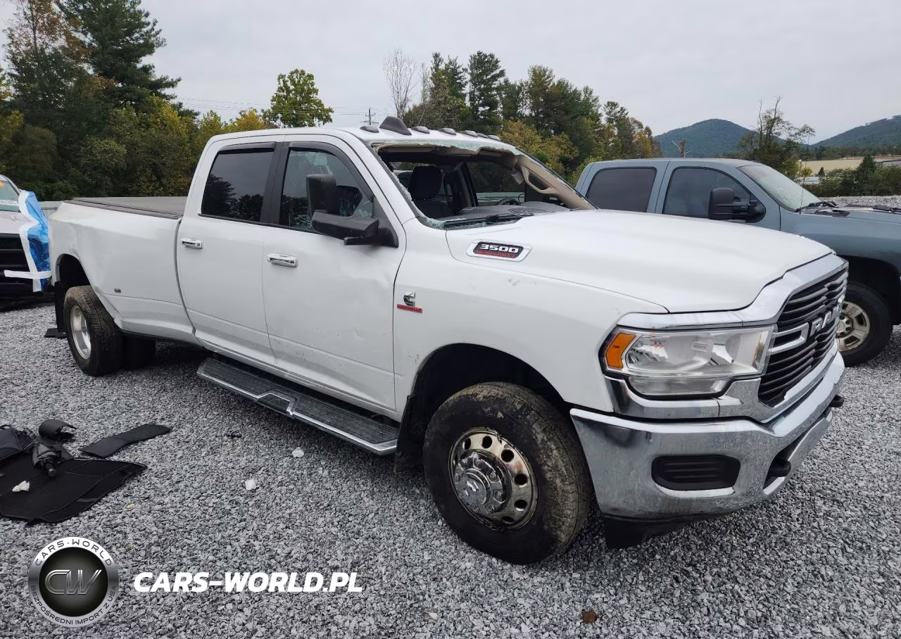 2019 Ram 3500 Big Horn VIN:3C63RRHL0KG724315 - 4