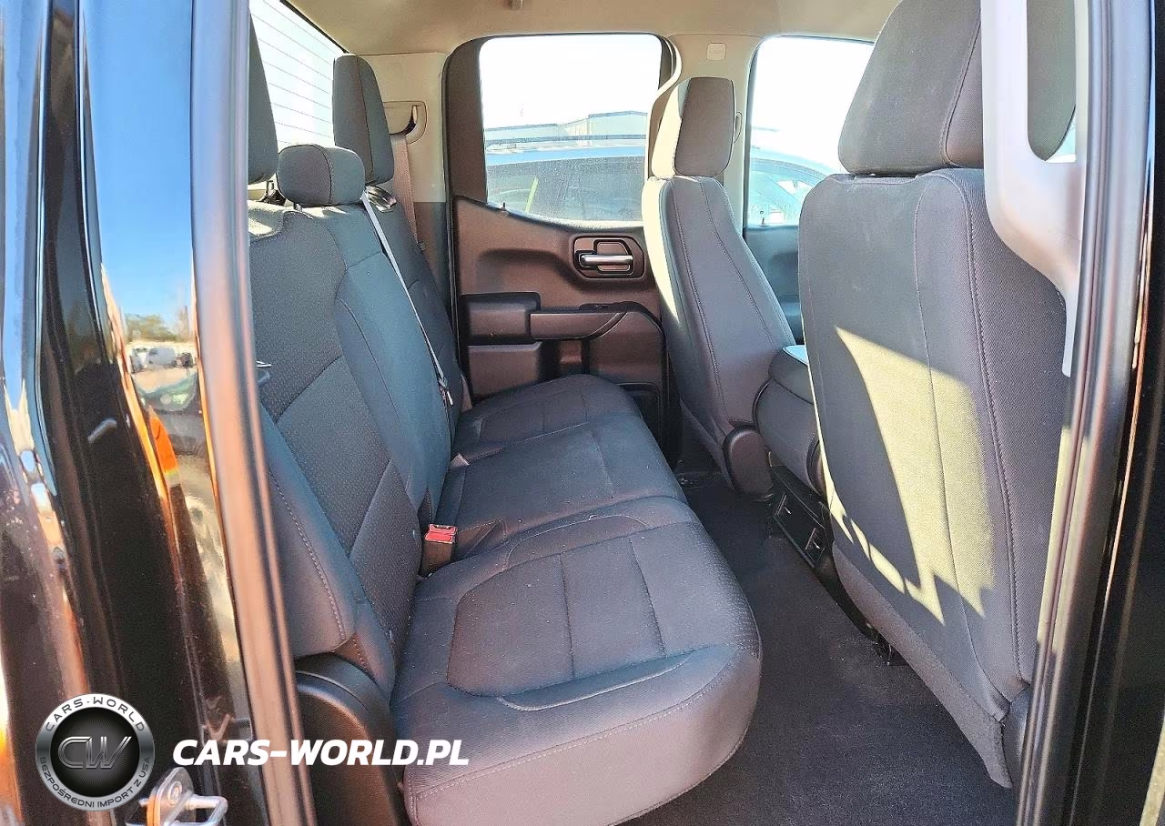 2021 Chevrolet Silverado K1500 Custom VIN:1GCRYBEH2MZ121172 - 10