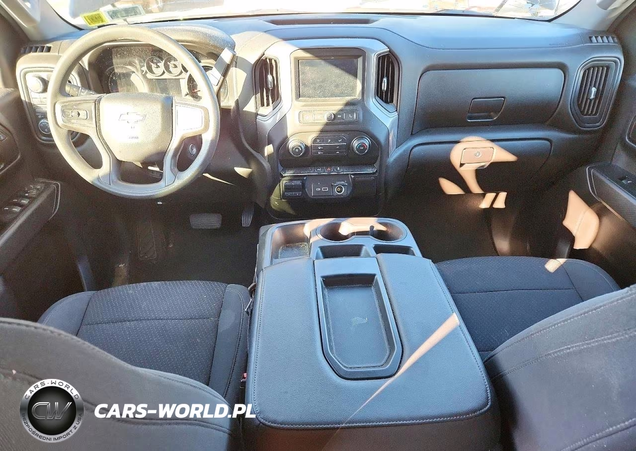 2021 Chevrolet Silverado K1500 Custom VIN:1GCRYBEH2MZ121172 - 8