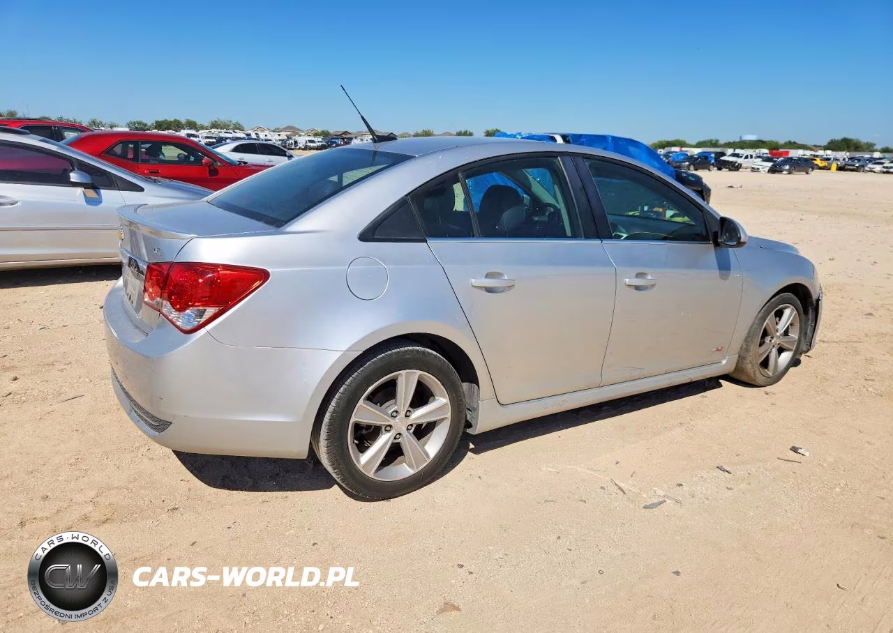2014 Chevrolet Cruze Lt VIN:1G1PE5SB0E7300303 - 3
