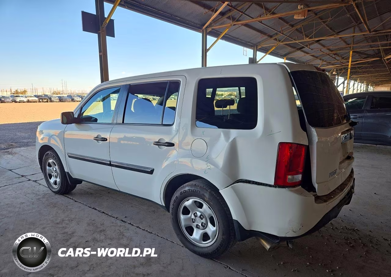 2015 Honda Pilot Lx VIN:5FNYF4H25FB038459 - 2