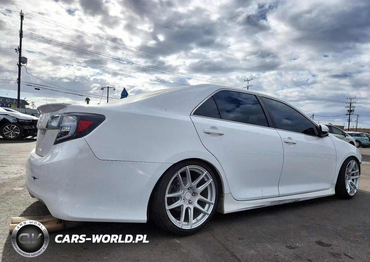 2013 Toyota Camry Se VIN:4T1BF1FK7DU210305 - 3
