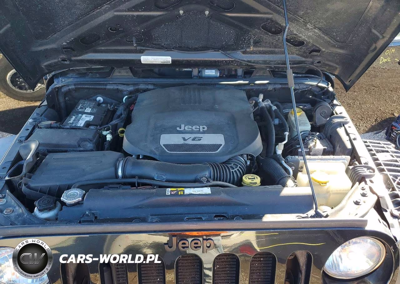 2016 Jeep Wrangler Unlimited Sport VIN:1C4BJWDG3GL152170 - 12