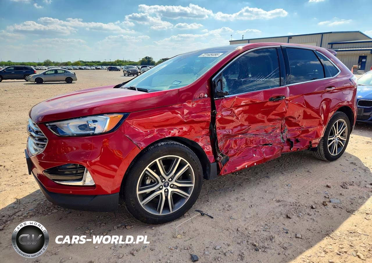 2020 Ford Edge Titanium