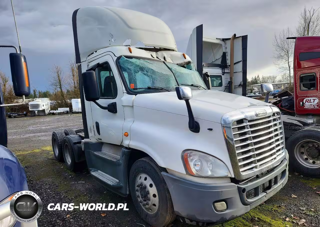 2017 Freightliner Cascadia 125