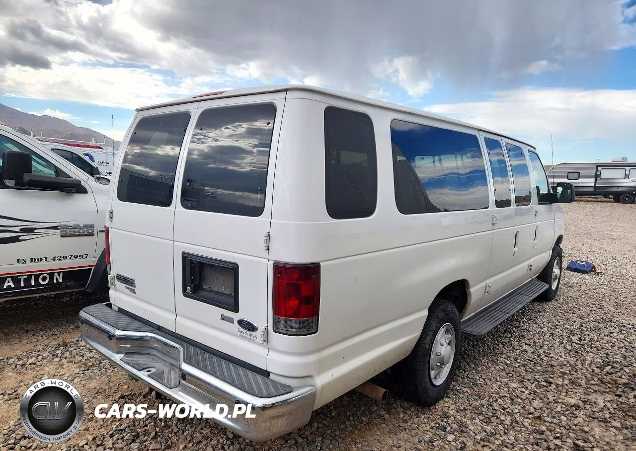 2012 Ford Econoline E350 Super Duty Wagon VIN:1FBSS3BLXCDB14200 - 3