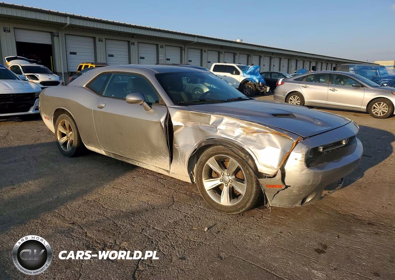 2016 Dodge Challenger Sxt VIN:2C3CDZAG7GH316894 - 4