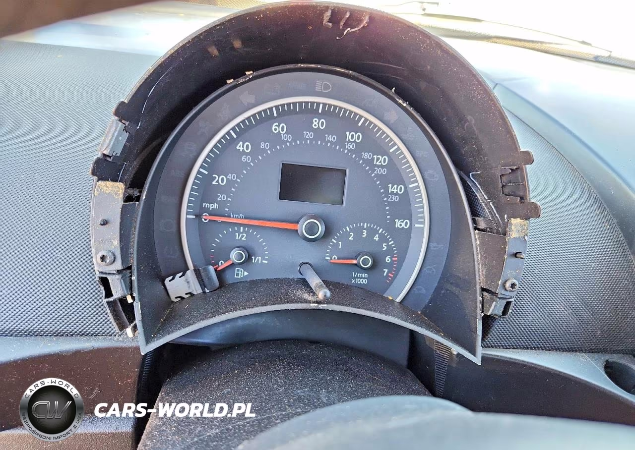 2008 Volkswagen New Beetle S VIN:3VWPW31C78M513906 - 9