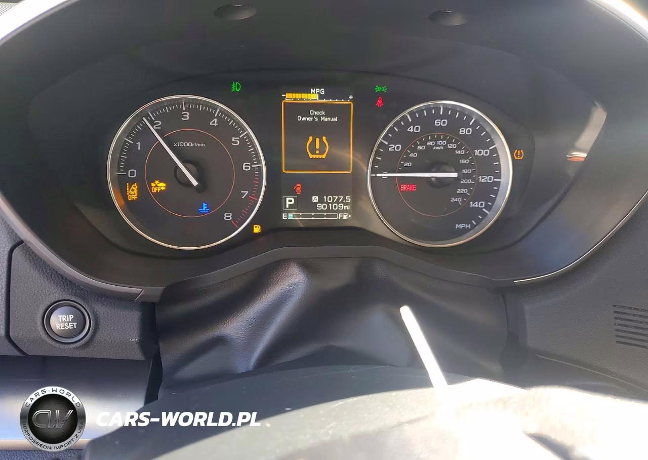 2018 Subaru Crosstrek Limited VIN:JF2GTAMC1J8336146 - 9