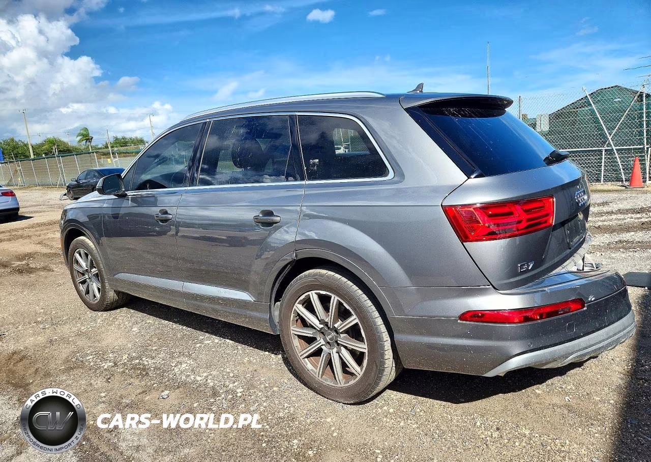 2017 Audi Q7 Premium Plus VIN:WA1LAAF75HD035376 - 2
