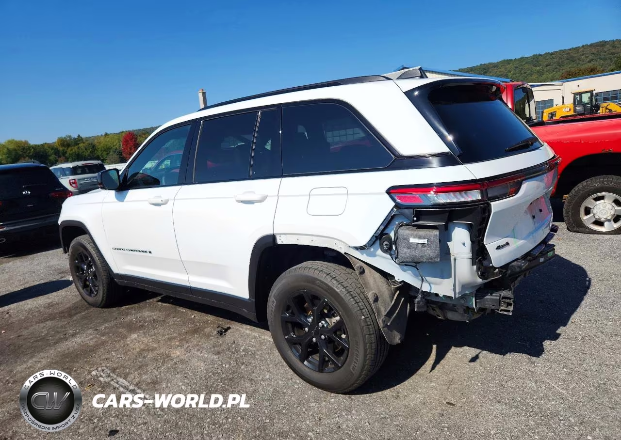 2024 Jeep Grand Cherokee Laredo VIN:1C4RJHAG3R8574931 - 2