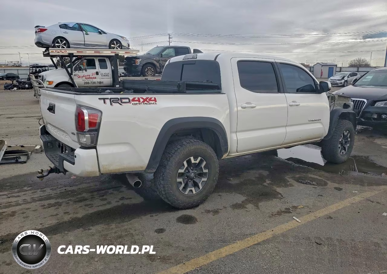 2021 Toyota Tacoma Double Cab VIN:3TMCZ5ANXMM450137 - 3